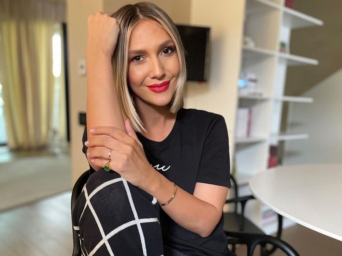 Adela Popescu, infectată cu COVID-19! Prezentatoare TV a făcut primele declarații despre starea de sănătate