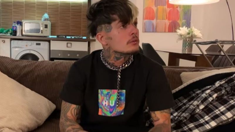 Zanni, mesajul pe care l-a primit de la fratele său înainte de a-și lua zilele: „Mi-a recunoscut...” Artistul a izbucnit în lacrimi: „Nu putea nimeni să-l ajute”