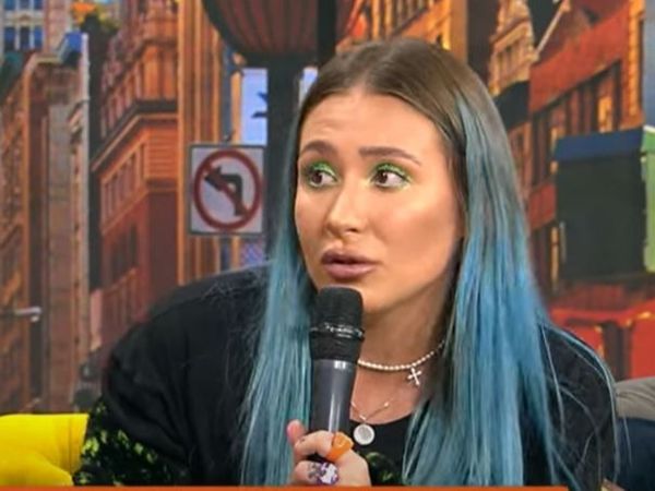 Emy Alupei, dezvăluiri  din copilăria sa! Artista a fost victima bullying-ului: &rdquo;Profesorii și colegii r&acirc;deau de mine&rdquo;