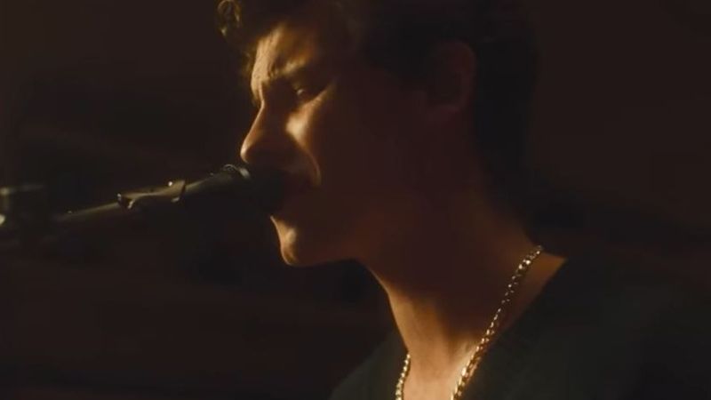 Shawn Mendes a lansat un cover al piesei &bdquo;Happier Than Ever&rdquo; lansată de Billie Eilish 