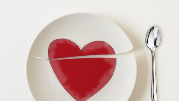 Dimineața Nebună | Bărbat din Suceava, bătut de soţie cu farfuria. Audio