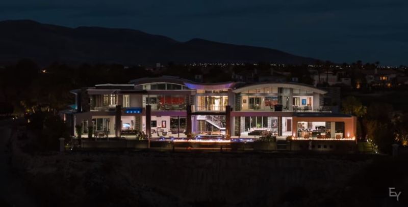 Cum arată şi cât costă una dintre cele mai scumpe case din Las Vegas