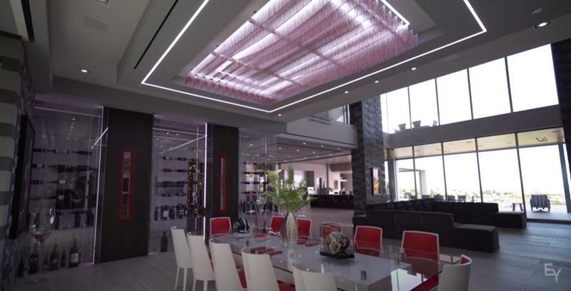 Cum arată şi cât costă una dintre cele mai scumpe case din Las Vegas