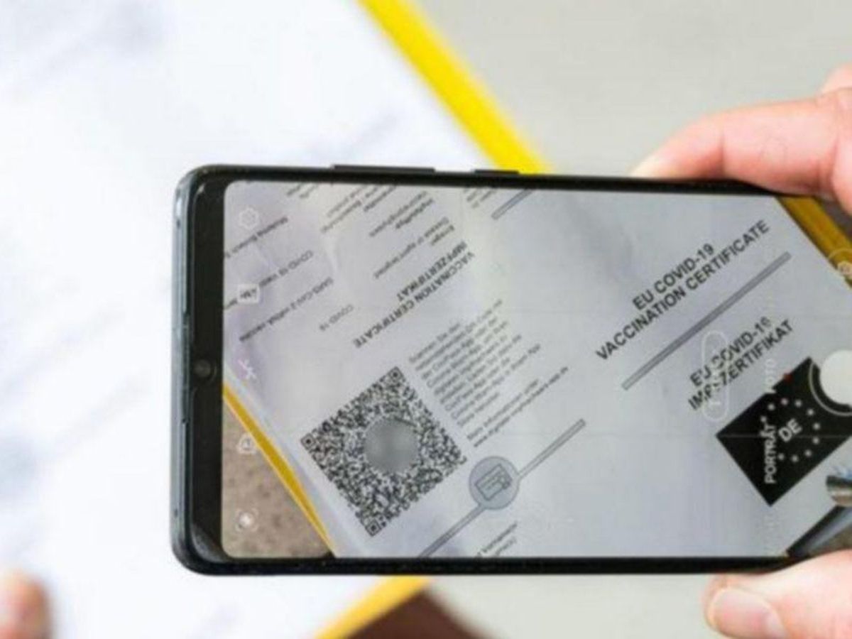 Dimineața Nebună | Olandezii, nevoiţi să arate certificatul verde dacă merg la toaleta unui local