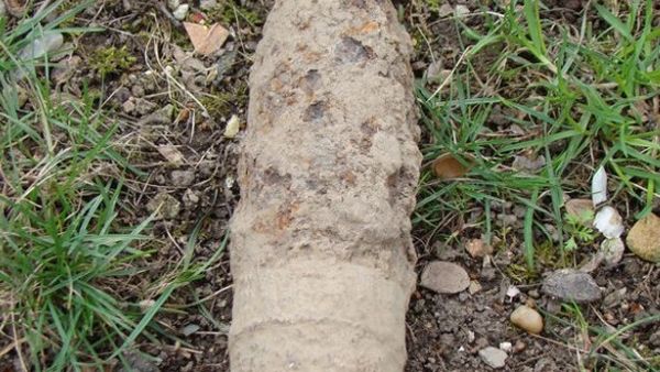 Audio. Dimineața Nebună | Un bărbat din Neamț a dus un proiectil dintr-o pădure la poliție