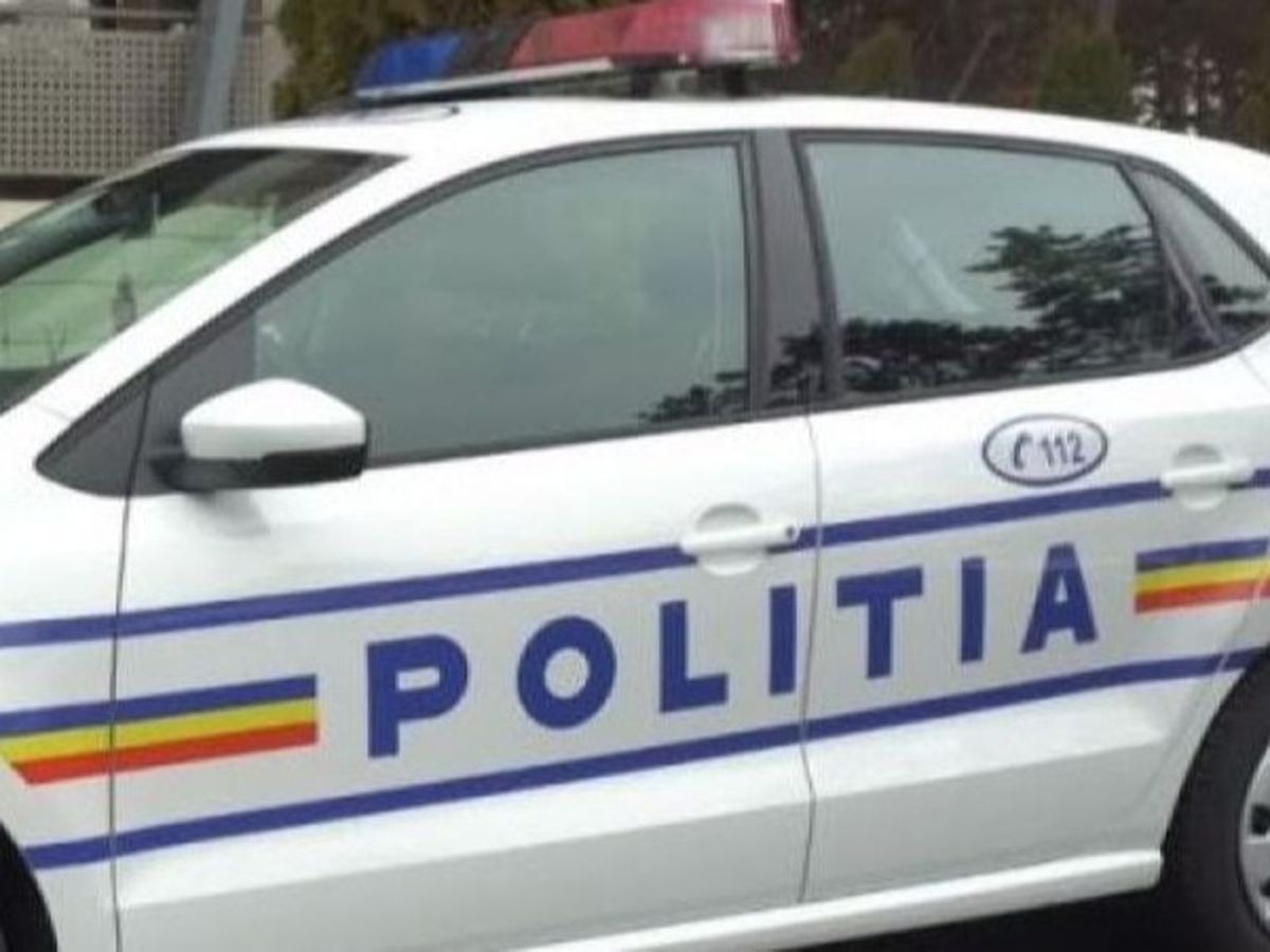 Un bărbat a sunat la 112, nemulțumit de serviciile unei prostituate