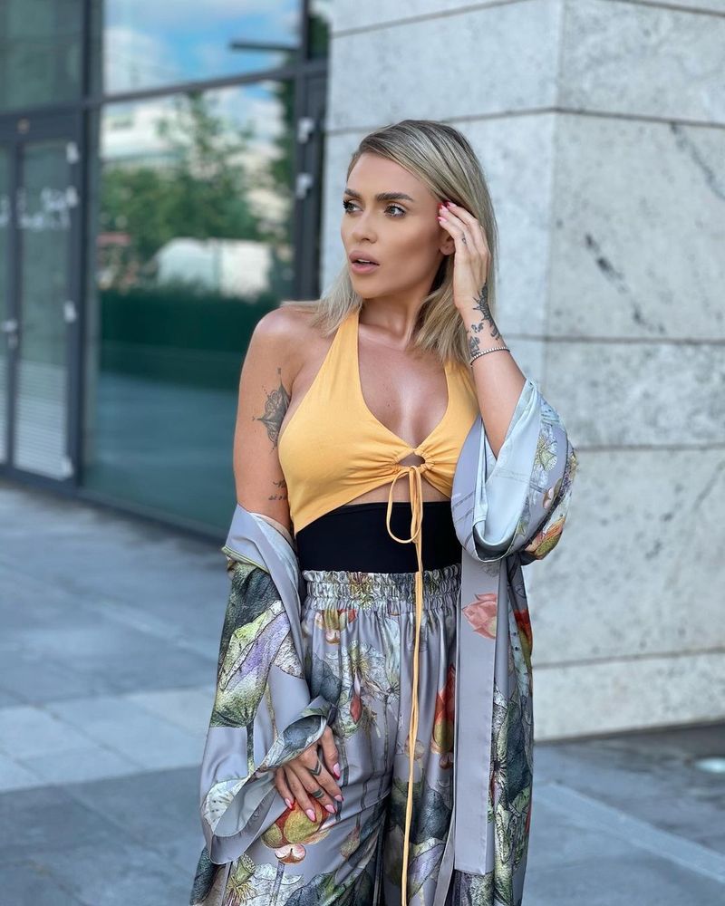 Oana Radu, dezvăluiri despre părinții lui Cătălin Dobrescu! Cum se înțelege fosta concurentă de la ”Bravo, ai stil!” cu socrii