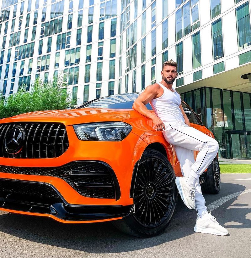 Dorian Popa, reacție neașteptată după ce i s-a cerut certificatul verde la un restaurant din Capitală