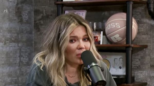 Gina Pistol, dezvăluiri despre divorțul părinților! Prezentatoarea TV a izbucnit în lacrimi: ”M-am simțit a nimănui”