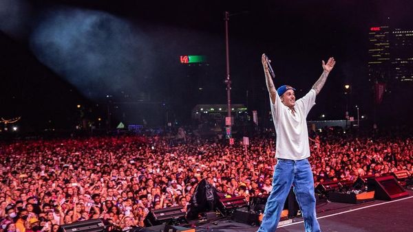 Justin Bieber lansează videoclipul piesei „Ghost”