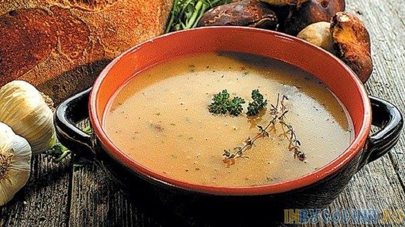 Cum se gătește corect ciorba de hribi și de ce ingrediente ai nevoie