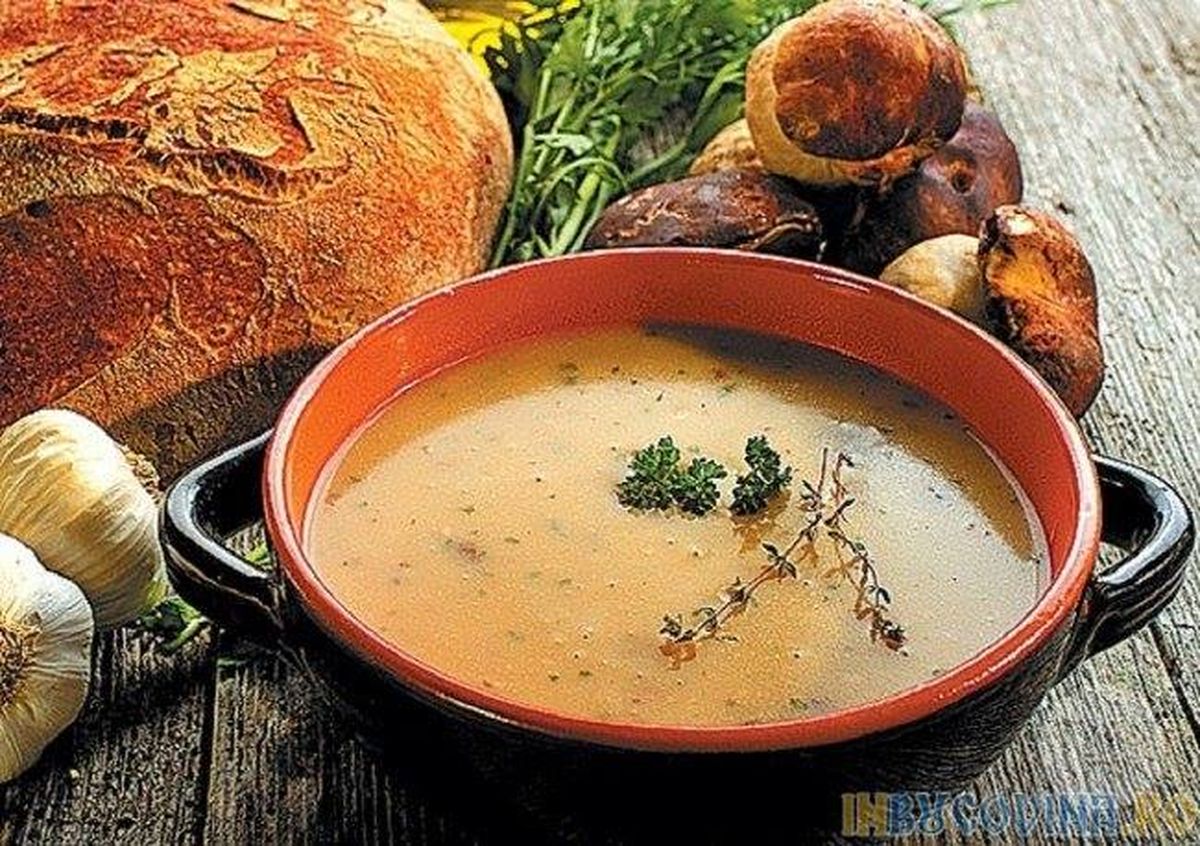 Cum se gătește corect ciorba de hribi și de ce ingrediente ai nevoie