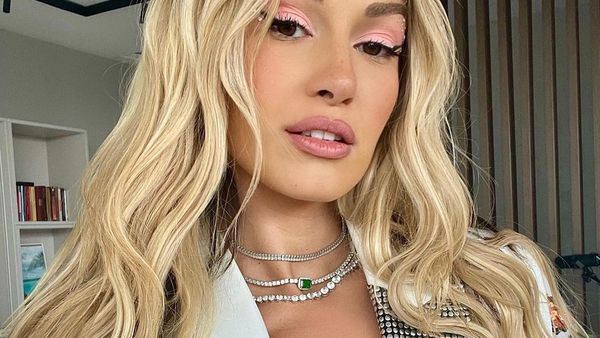 Alina Eremia, infectată cu coronavirus! Cum se simte artista: ”Aveam sistemul imunitar slăbit”