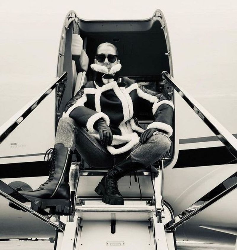 Dimineața Nebună | Celine Dion și-a cumpărat avion de 42 de milioane de dolari. Cum arată aeronava?!