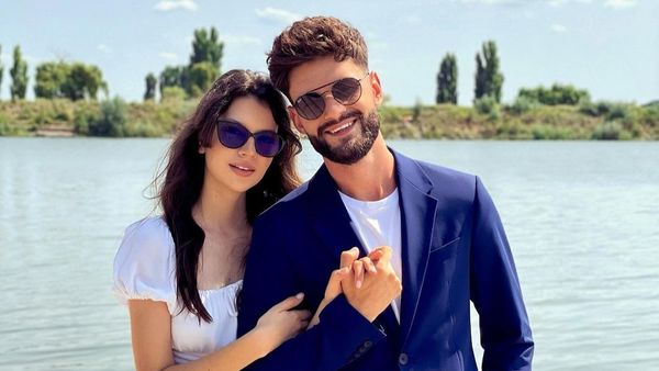 Cleopatra Stratan și Edward Sanda, despre cele mai emoționante momente de la nunta lor: „Când a venit tăticul ei cu ea la braț...”