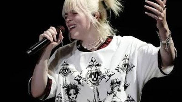 VIDEOCLIP: Billie Eilish - No Time To Die (Live From Life Is Beautiful 2021)