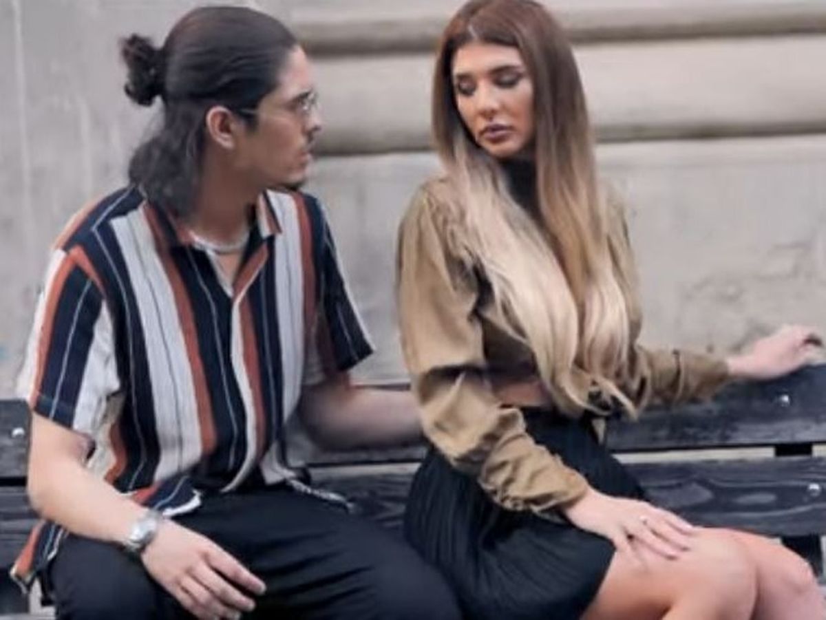 Fresh music | Arando Marquezso şi Julian au lansat &bdquo;Departe de noi&rdquo;