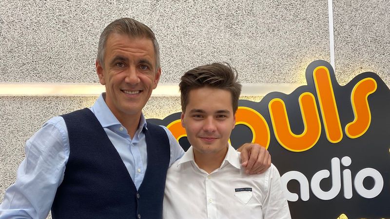 Selly, idolul unei generații, invitatul lui Cosmin Cernat, în emisiunea ”Invitatul de 12”, de la Radio Impuls