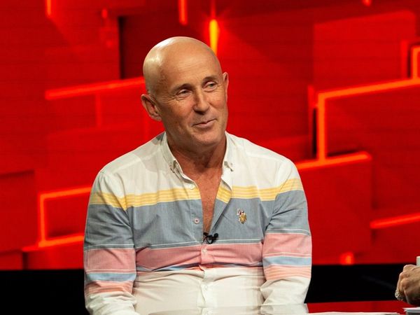 Dimineața Nebună | 40 de &icirc;ntrebări cu Mugur Mihăiescu/Garcea. AUDIO