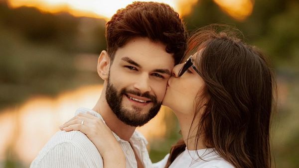 Cleopatra Stratan a împlinit 19 ani! Edward Sanda i-a făcut cea mai frumoasă declarație de dragoste: ”Cea care mi-a dat inima peste cap...”