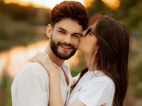 Cleopatra Stratan a &icirc;mplinit 19 ani! Edward Sanda i-a făcut cea mai frumoasă declarație de dragoste: &rdquo;Cea care mi-a dat inima peste cap...&rdquo;