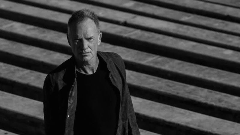 VIDEOCLIP: Sting - If It&rsquo;s Love