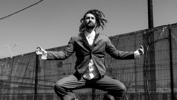 Smiley lansează joi, 14 octombrie, „Până când”