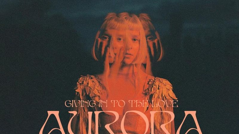 AURORA a lansat piesa &rdquo;Giving In To The Love&rdquo;