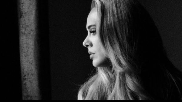 Adele a lansat piesa mult așteptată de fani. Ascultă aici &bdquo;Easy on me&rdquo;