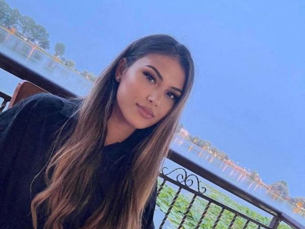 Alexandra, primele declarații după despărțirea de Sebastian Chitoșcă : &rdquo;Din respect pentru cei 7 ani petrecuți &icirc;mpreună...&rdquo;