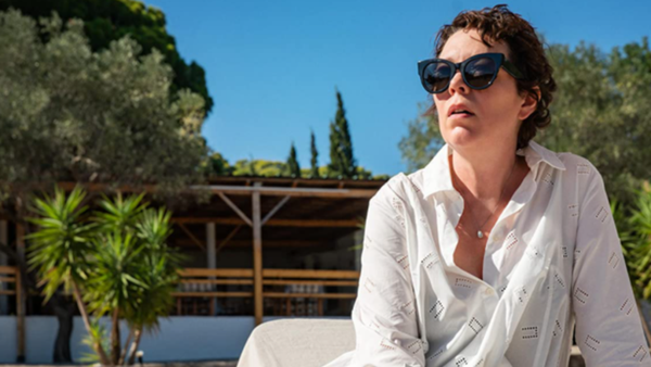 VIDEO: A fost lansat trailerul filmului ”The Lost Daughter”, cu Olivia Colman în rol principal