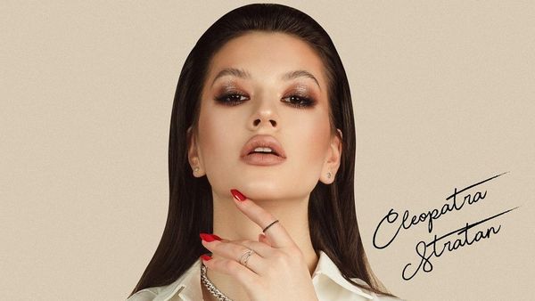 Câți bani ia Cleopatra Stratan pentru un concert?! Suma este imensă