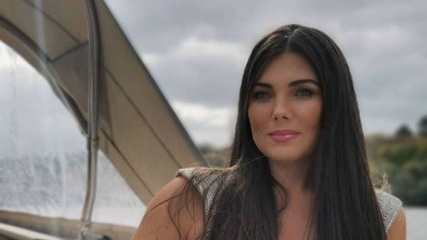 Paula Seling a lansat ”постой!”, prima sa piesă în limba rusă