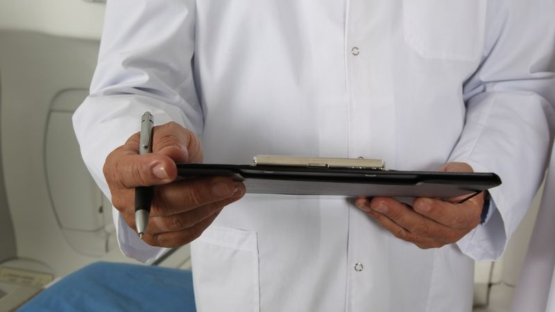AUDIO. Dimineața Nebună. Un bărbat din Botoşani a ajuns la spital cu o jucărie erotică &icirc;n zona intimă