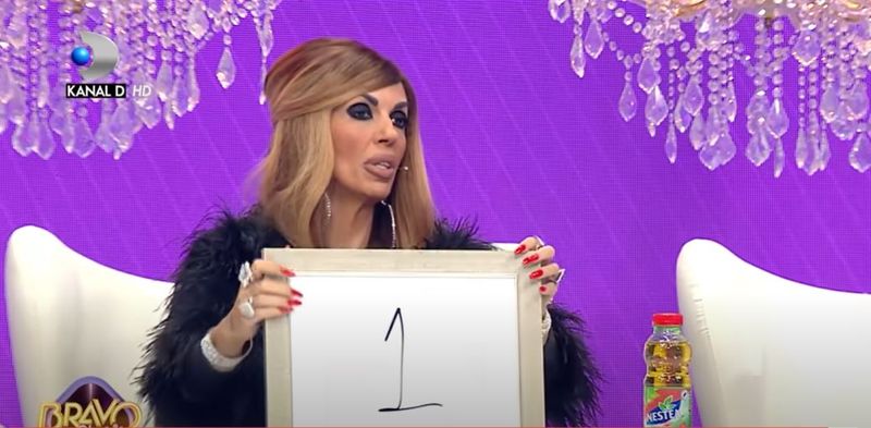 Sensy, primele declarații după ce a luat 1 pe linie în gala ”Nostalgia”