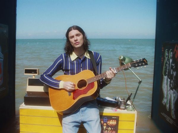 James Bay, Alesso și Marshmello au lansat o versiune acustică a piesei &bdquo;Chasing Stars"