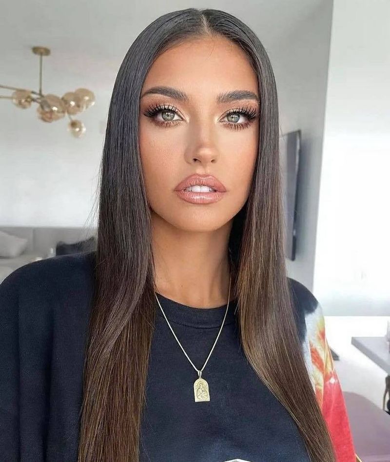 Antonia, ținta fanilor din mediul online! Ce reproșuri a primit artista