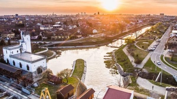 Dimineața Nebună: Timișoara a rămas fără căldură și apă caldă! Primarul Dominic Fritz, noi declararții: ”Așteptăm să cumpărăm gaz cu plata în avans”