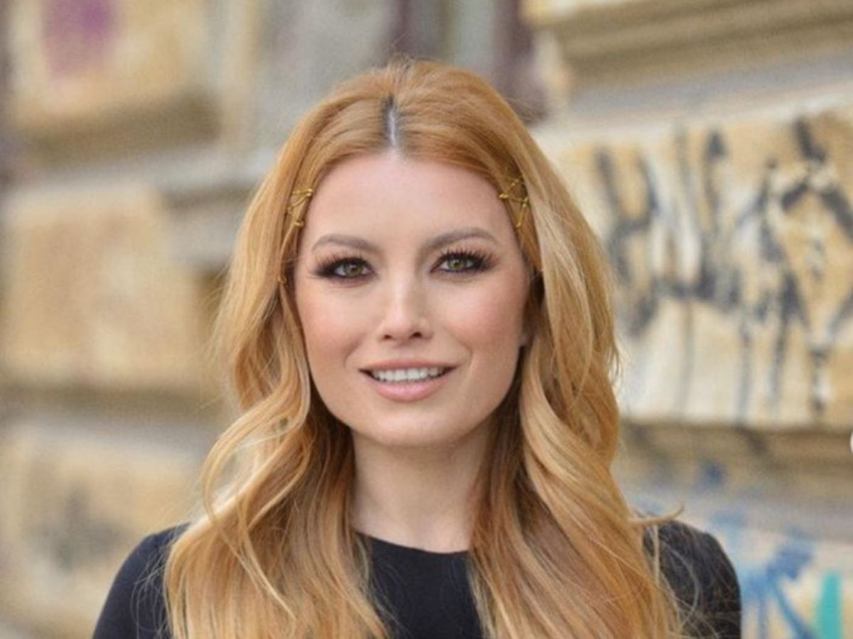 &Icirc;ntreaga familie a Elenei Gheorghe, infectată cu COVID-19