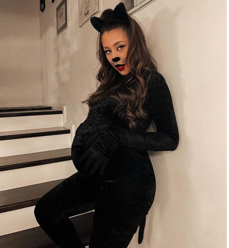 Top nouă cele mai tari costumații de Halloween ale artiștilor de la noi