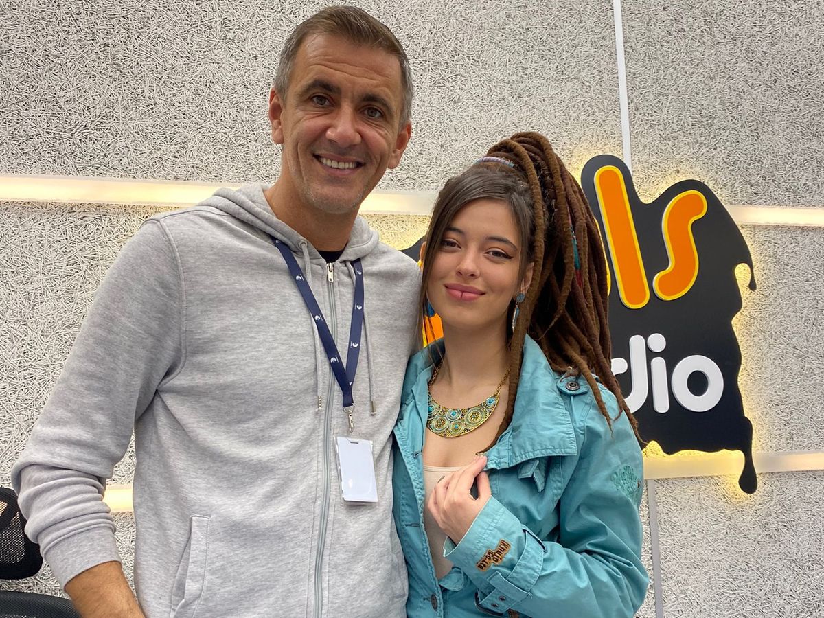 Invitatul de 12. Cosmin Cernat, interviu fascinant alături de Petra: &bdquo;Vreau să nu am niciun șef &icirc;n viața asta. Să fac singură tot&rdquo;