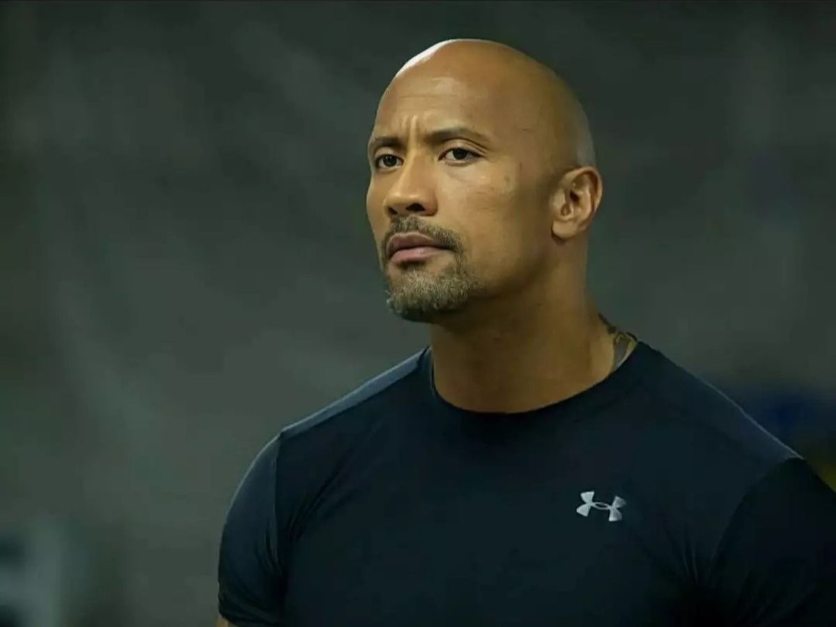 Dwayne Johnson nu mai folosește arme adevărate în filmele sale.