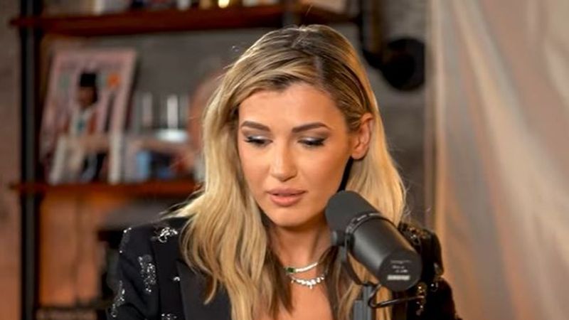Alina Eremia, la un pas de a fi cerută &icirc;n căsătorie de iubitul ei: &bdquo;Eu priveam subiectul foarte sf&acirc;nt&rdquo;