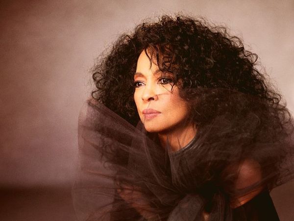 Diana Ross a lansat piesa &bdquo;All Is Well&rdquo;, de pe noul ei album, intitulat &bdquo;Thank You"