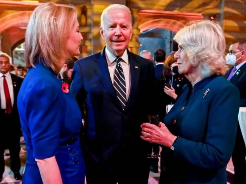 Dimineața Nebună | Gestul rușinos făcut de Joe Biden în timp ce vorba cu soția Prințului Charles. Audio