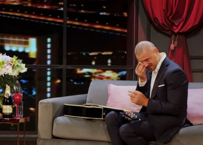 Cleopatra Stratan, dezvăluiri sincere despre relația dintre ea și tatăl său! Artista a izbucnit în plâns