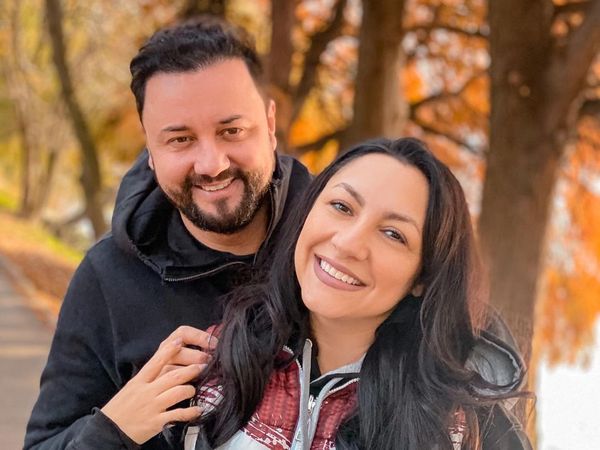 Andra, mesaj emoționant &icirc;n mediul online! Artista a vorbit despre căsnicia cu Cătălin Măruță: &rdquo;Iubirea &icirc;nseamnă să te plimbi de m&acirc;nă și la 15 ani de la primul sărut&rdquo;