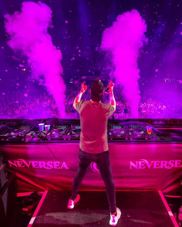 Neversea revine &icirc;n 2022! C&acirc;nd se va ține festivalul și c&acirc;t costă un abonament