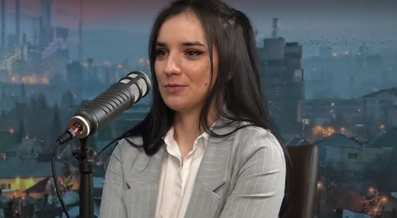 Ioana Avram, fost voluntar la ISU Prahova, primele declarații după ce a fost dată afară din cauza unei postări