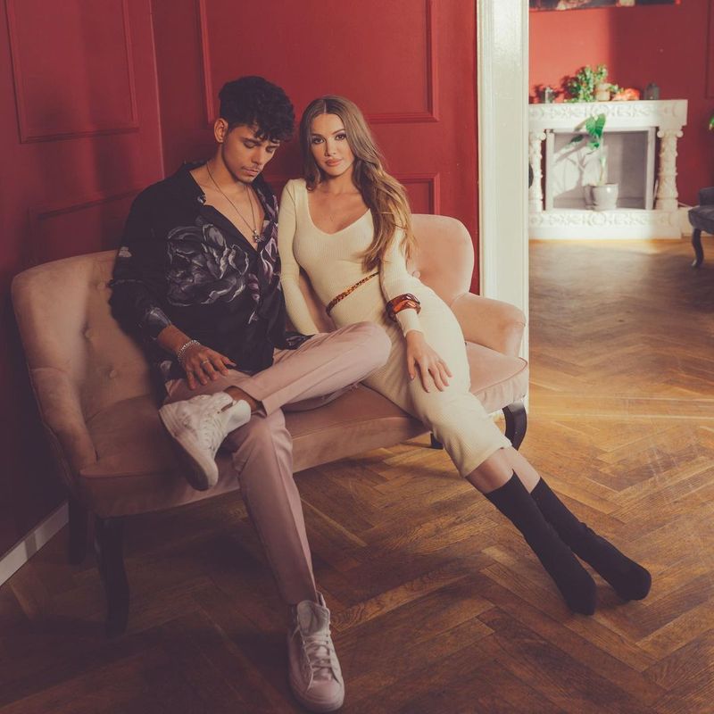 Otilia și Emilian au lansat piesa „Ultimul mesaj”